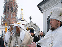 В праздник Крещения Господня архиепископ Антоний совершил Божественную литургию в Богоявленском соборе г. Орла. 19 января 2012 г.